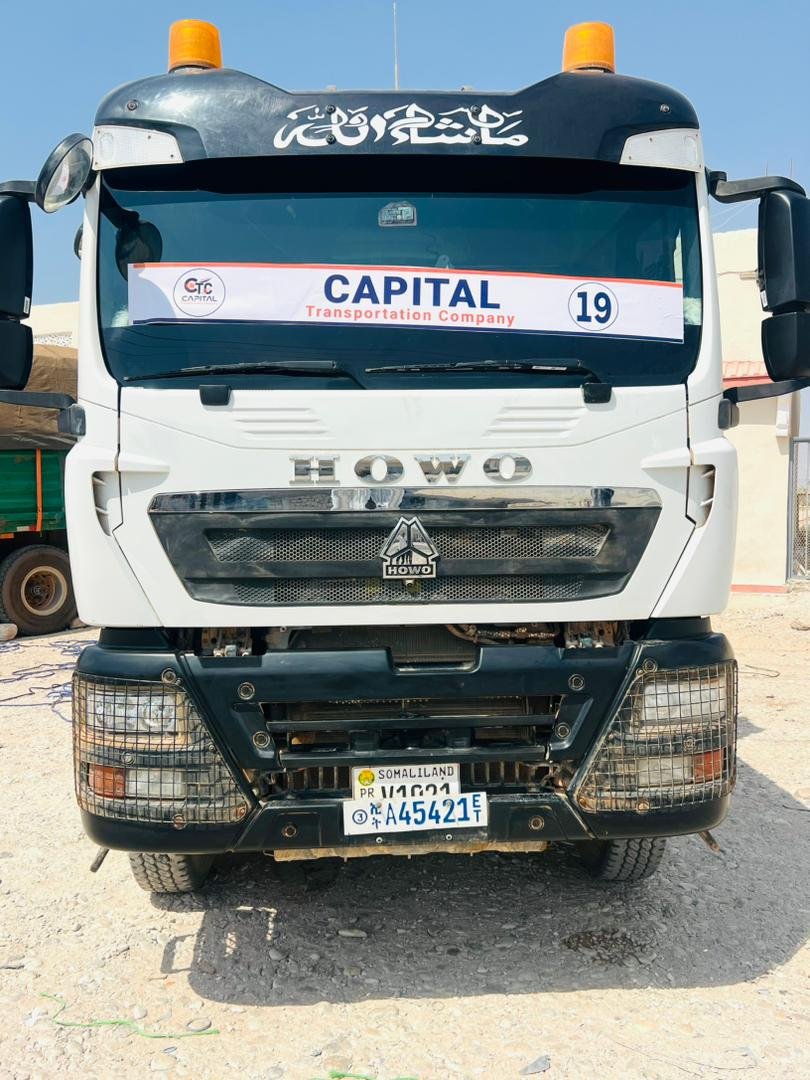 HOWO Heavy-Duty Truck